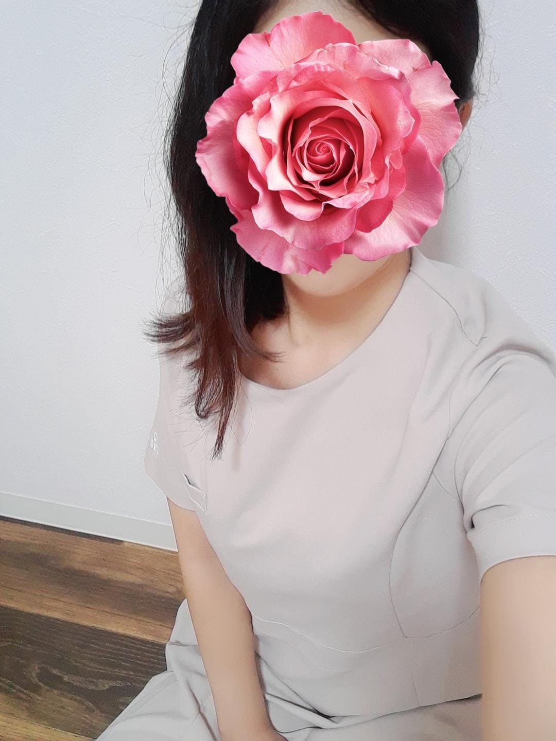 Honoka（ほのか）「こんにちは✨」04/03(金) 15:24 | Honoka（ほのか）の写メ