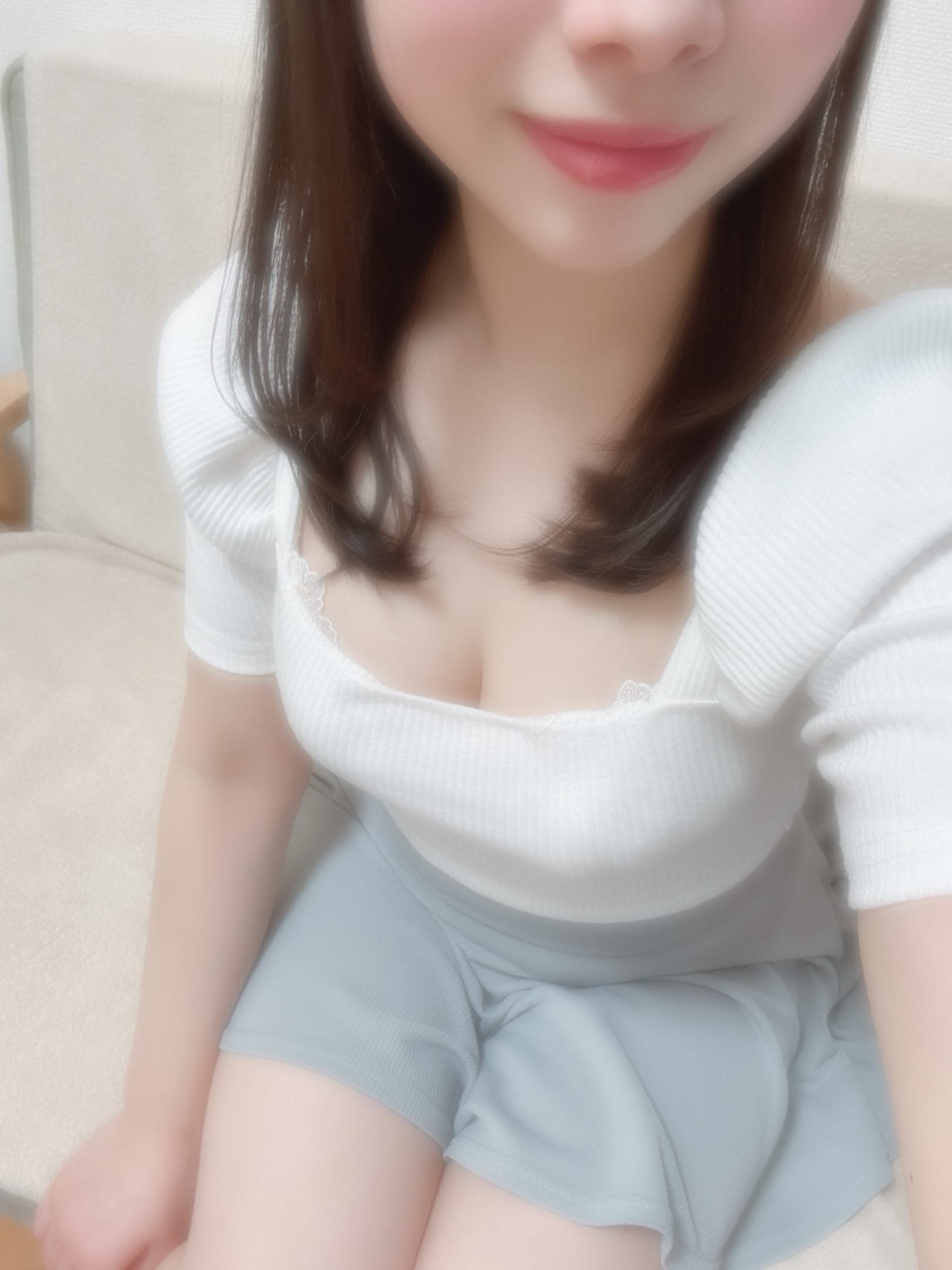 「」04/03(金) 20:04 | 水沢まきの写メ