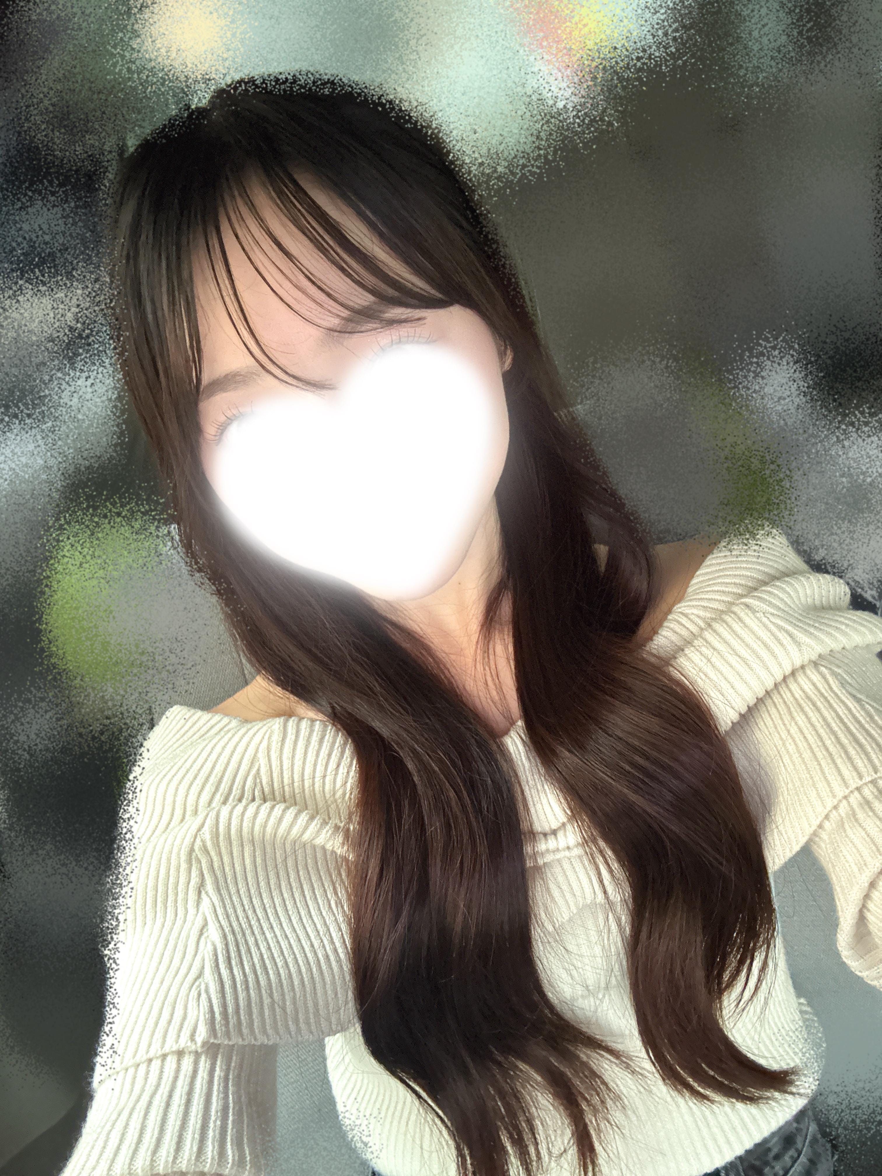 「出勤します♡♡」04/10(金) 11:52 | なる　兵庫の写メ日記