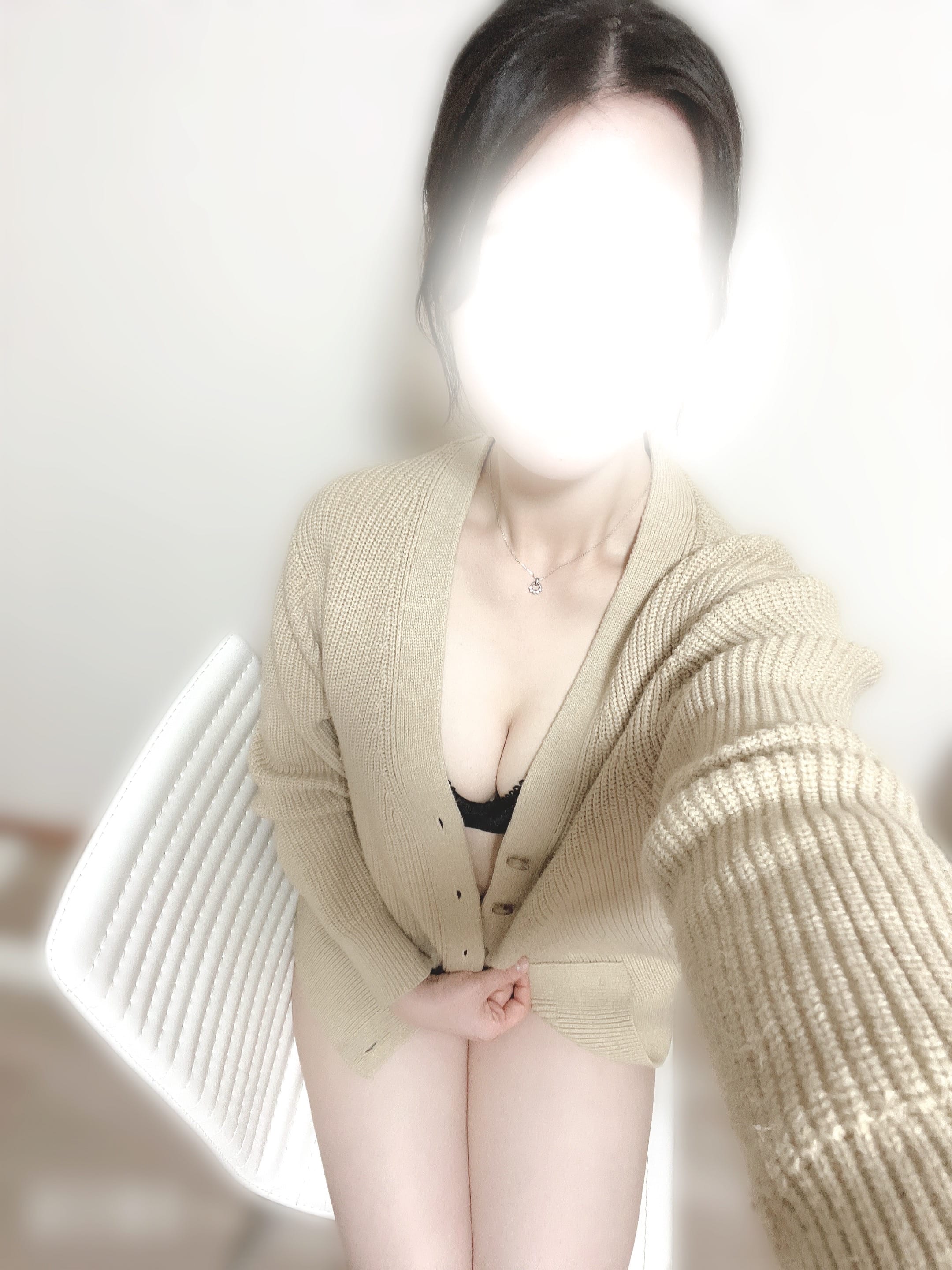 「22：00ごろから❤︎」04/10(金) 12:01 | 秋（あき）-PLATINAの写メ