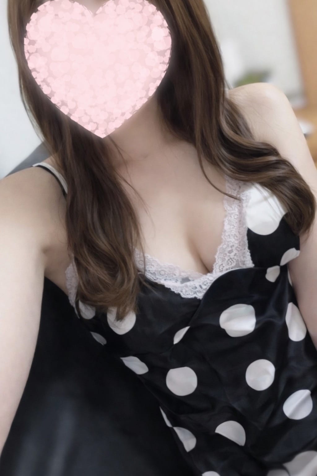 つばき「出勤しました♪」04/10(金) 20:38 | つばきの写メ