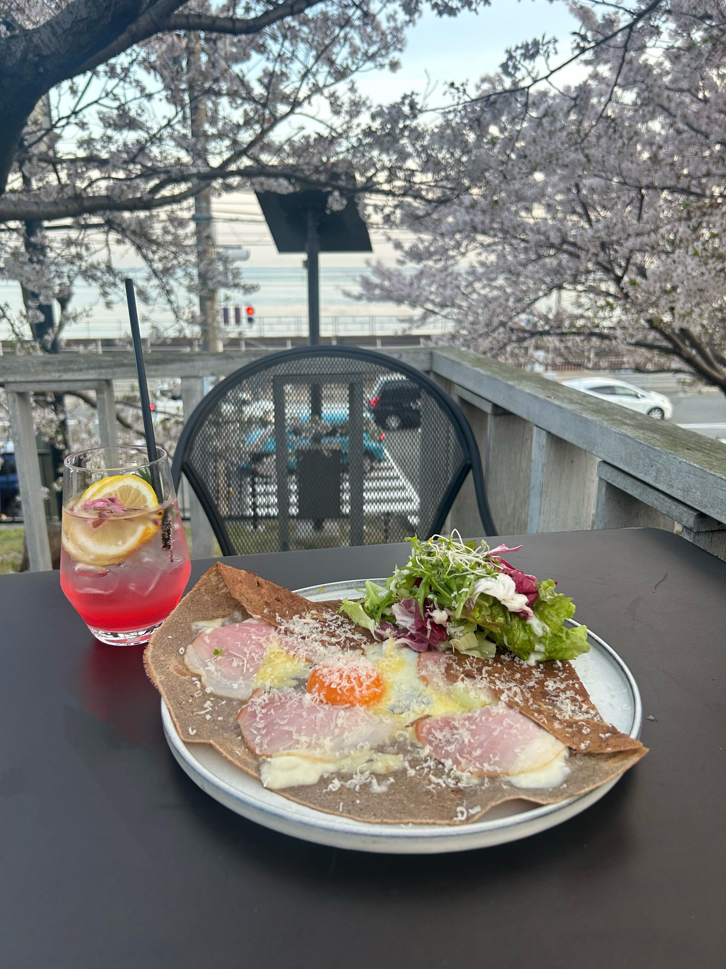 「あの答えわかった？♡」04/11(土) 23:22 | 桜庭こはくの写メ