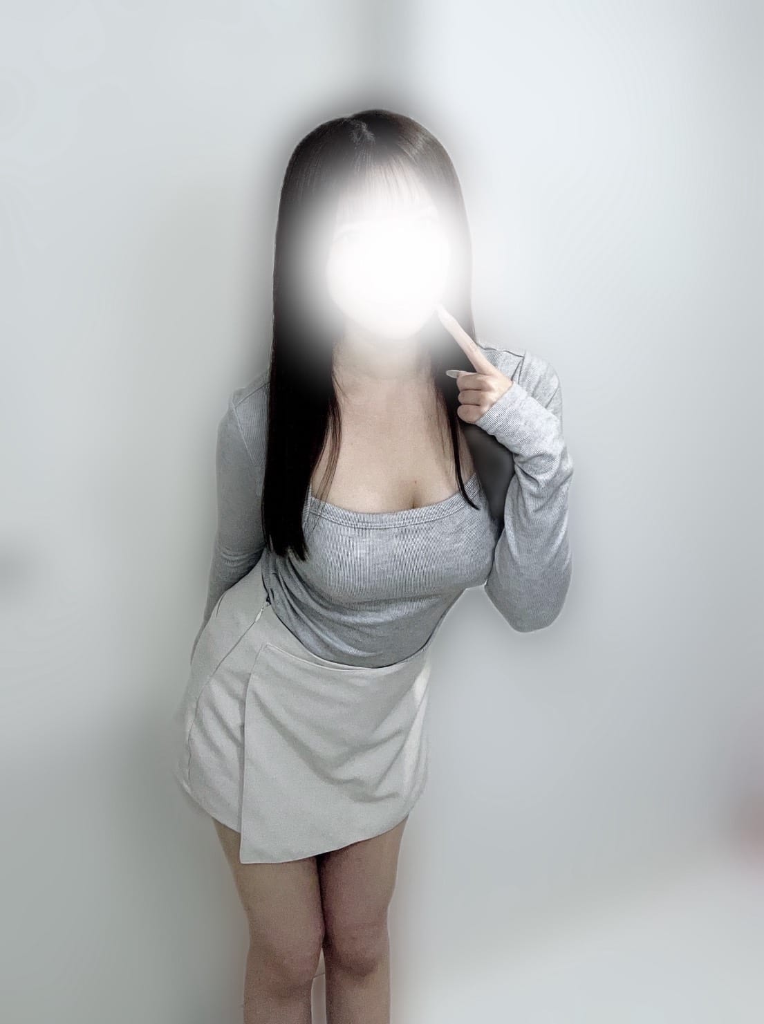 るな「お久しぶりの降臨」04/17(金) 12:15 | るなの写メ