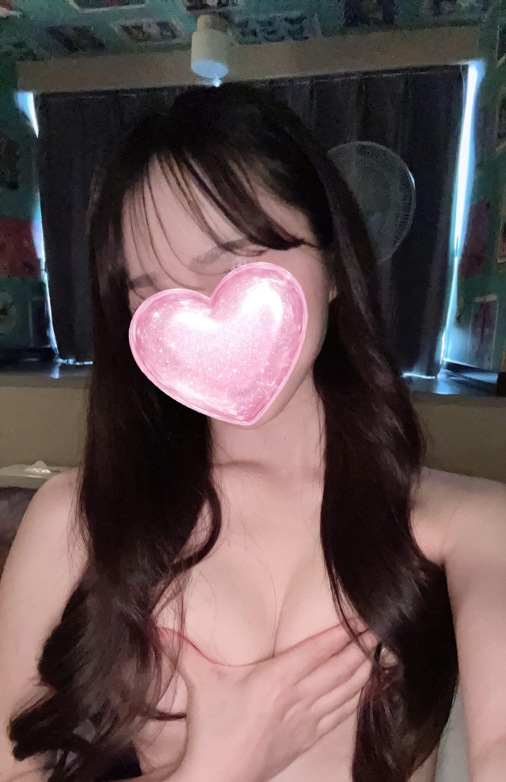 「退勤してます♡」04/17(金) 21:01 | なる　兵庫の写メ日記