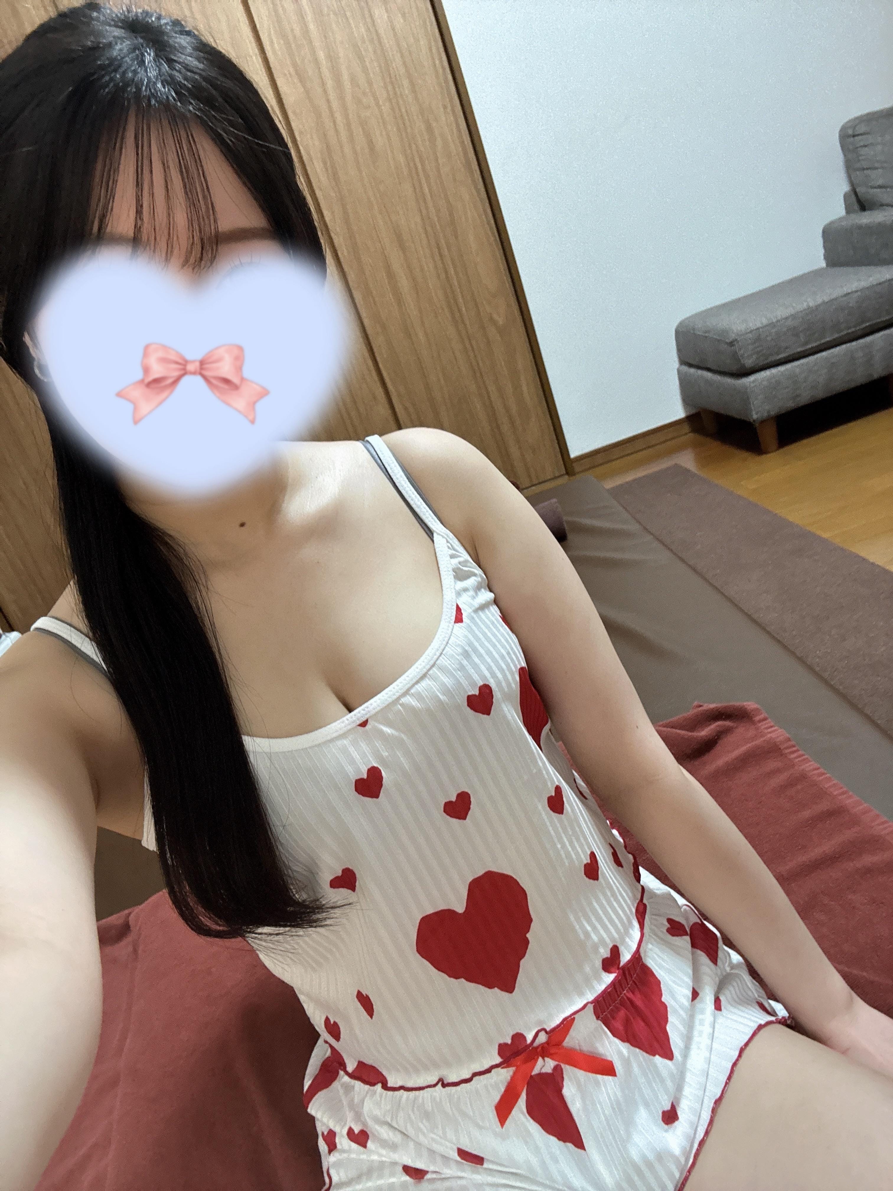 小柳 なのか