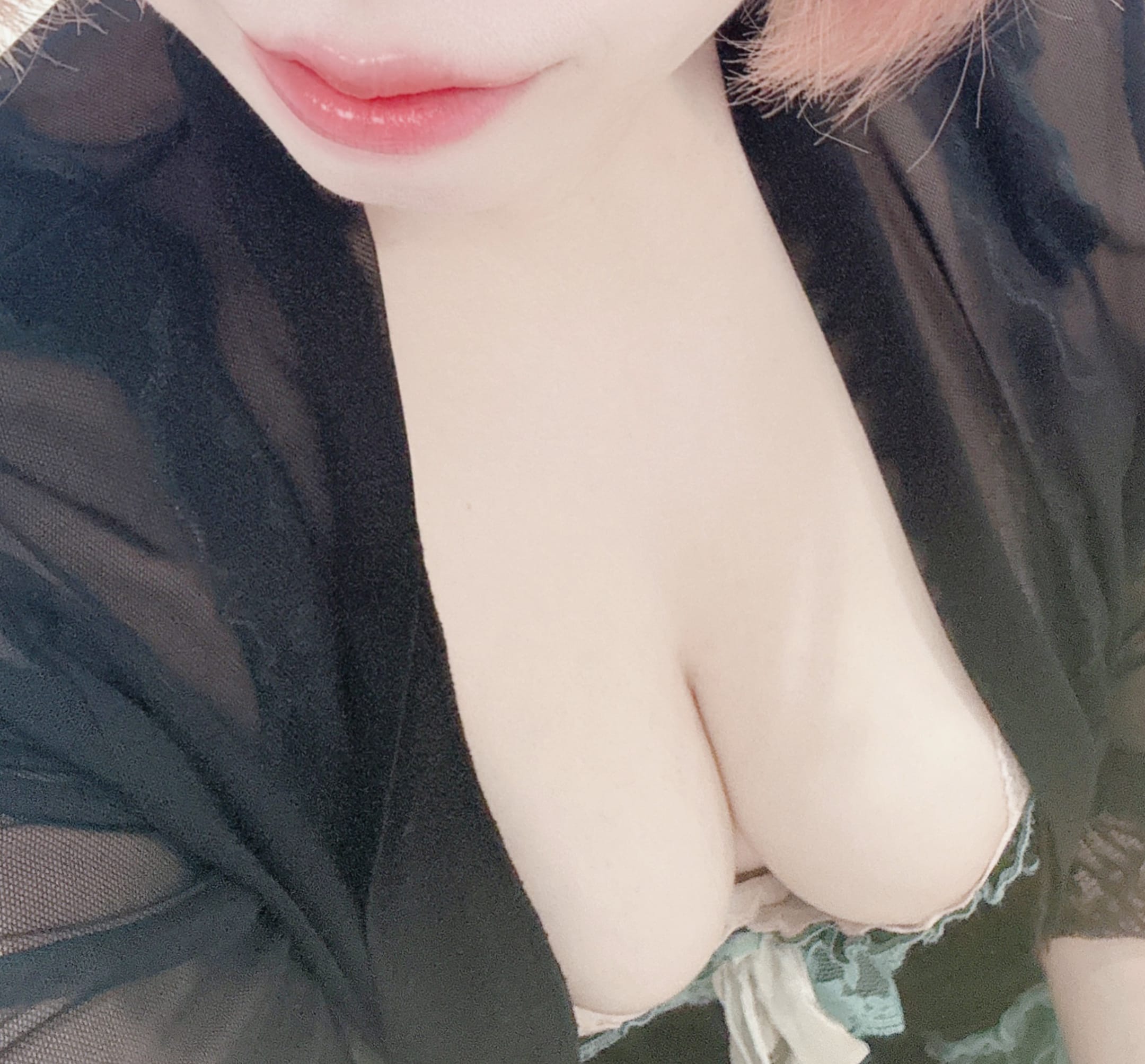 「こんにちはー」04/27(月) 11:36 | 橋本　みらい(Platinumの写メ