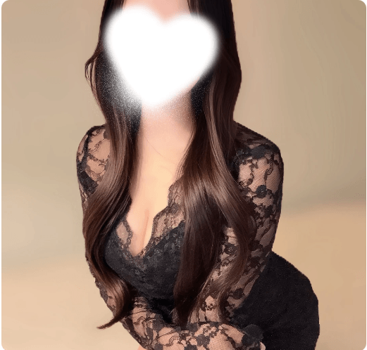 湊あみ