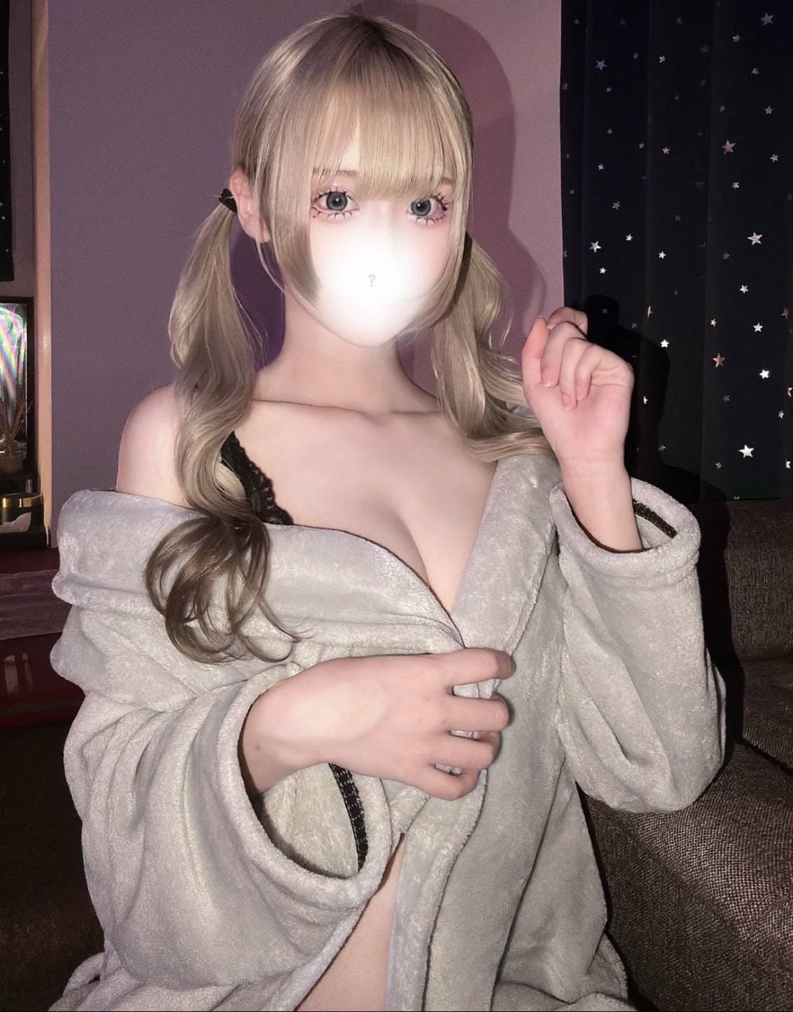 笹美 まりな