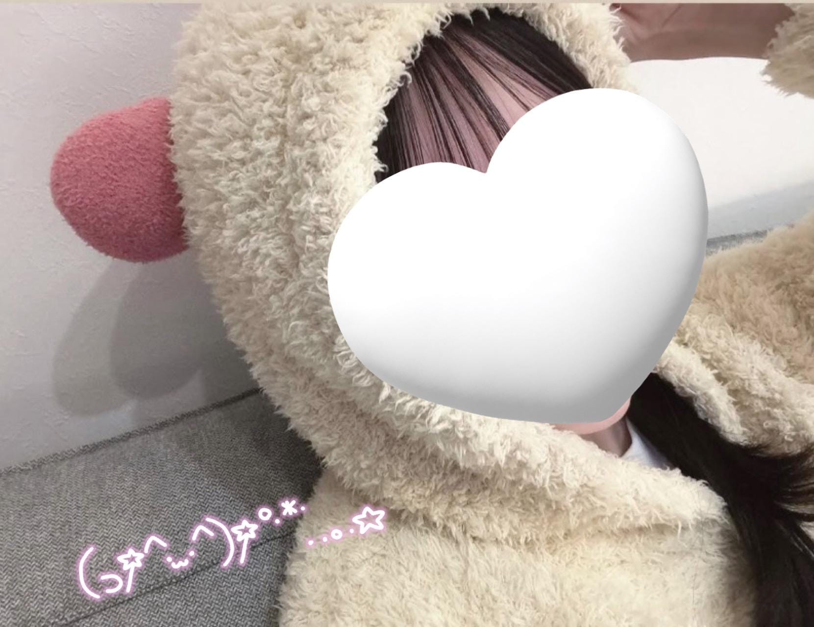 「ありがとうと質問」04/30(木) 21:43 | 花梨❤️の写メ