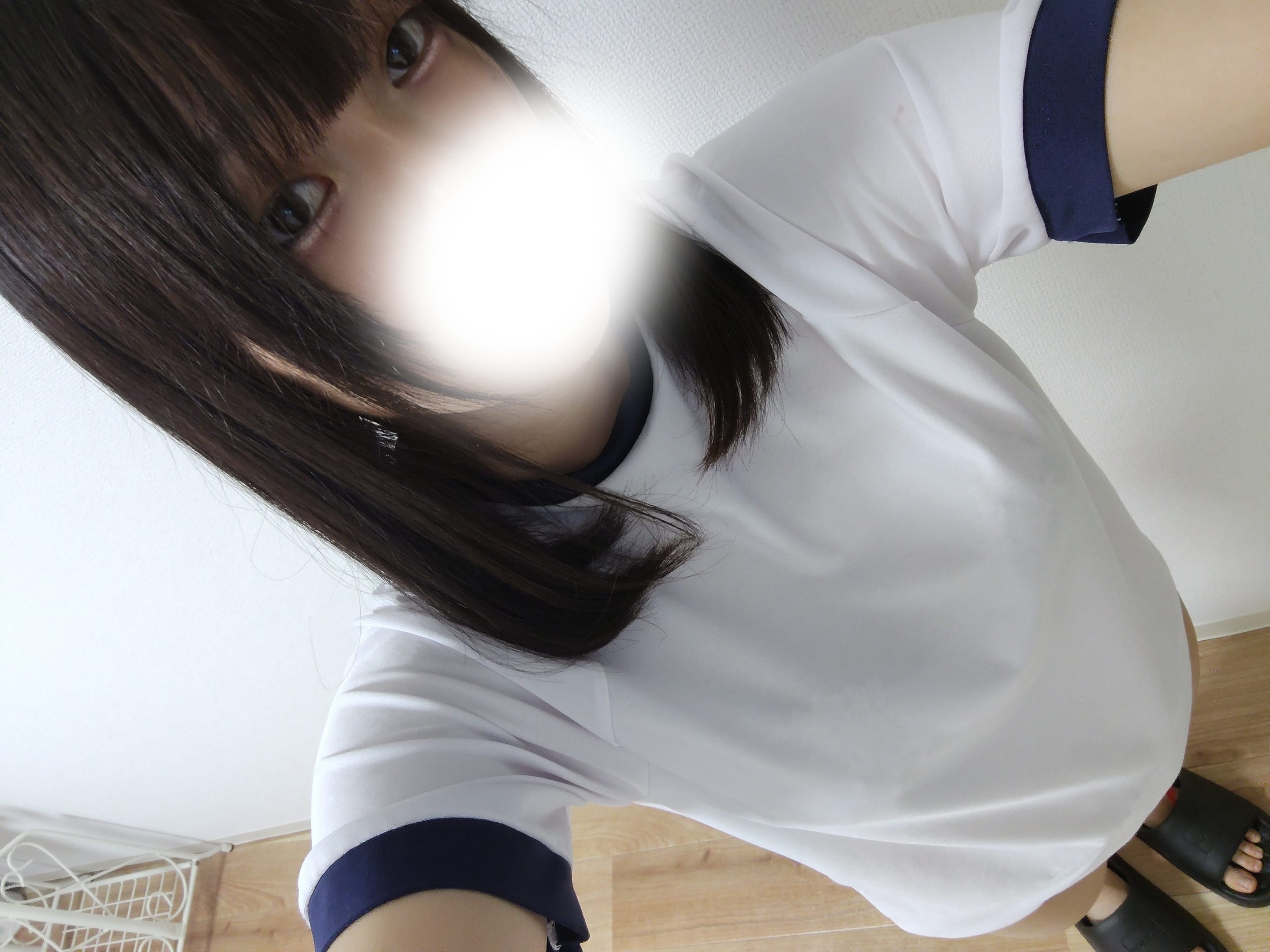若葉 にの