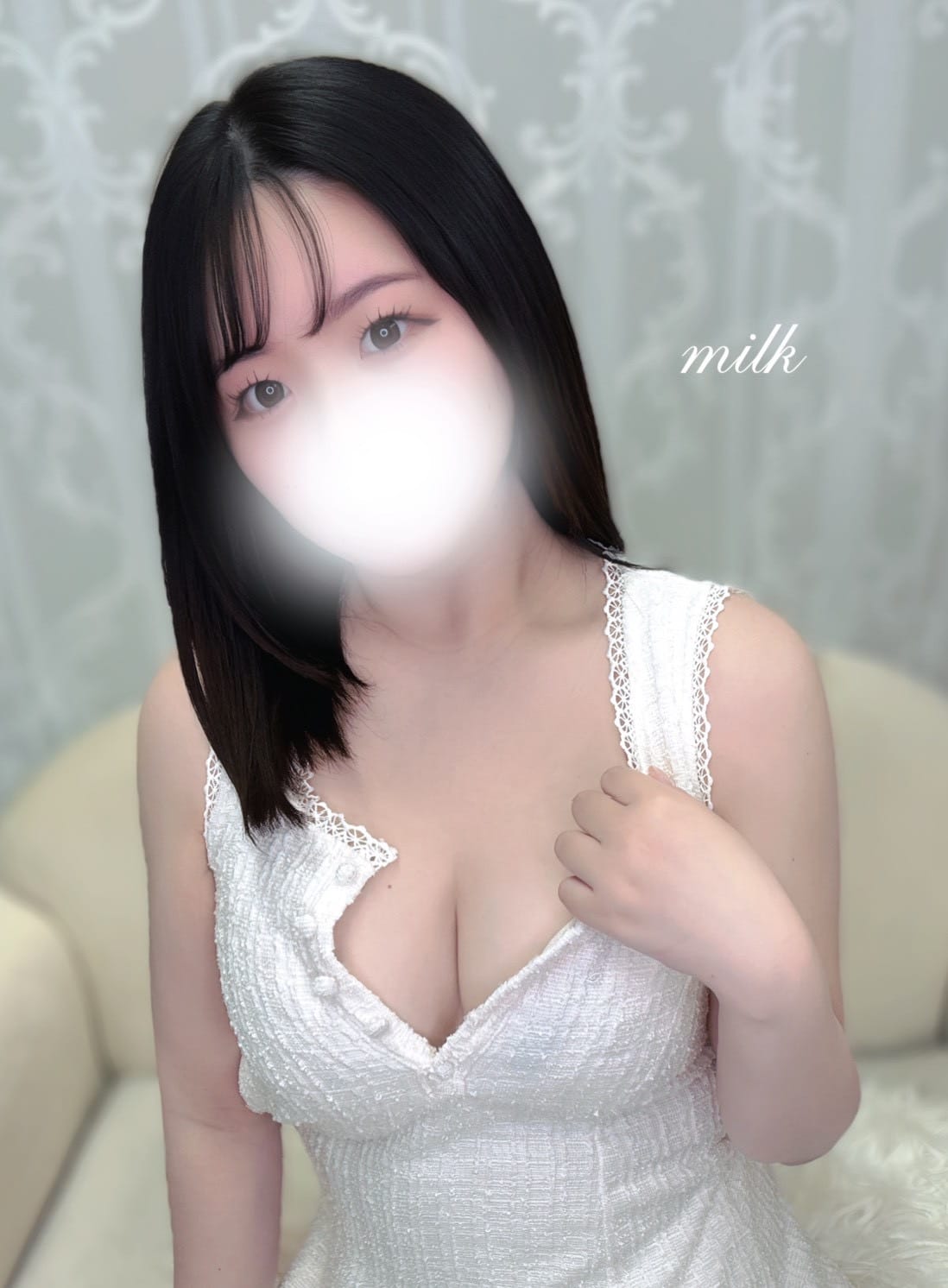 「もっと一緒にいたいです♡」05/13(水) 03:19 | みるくの写メ