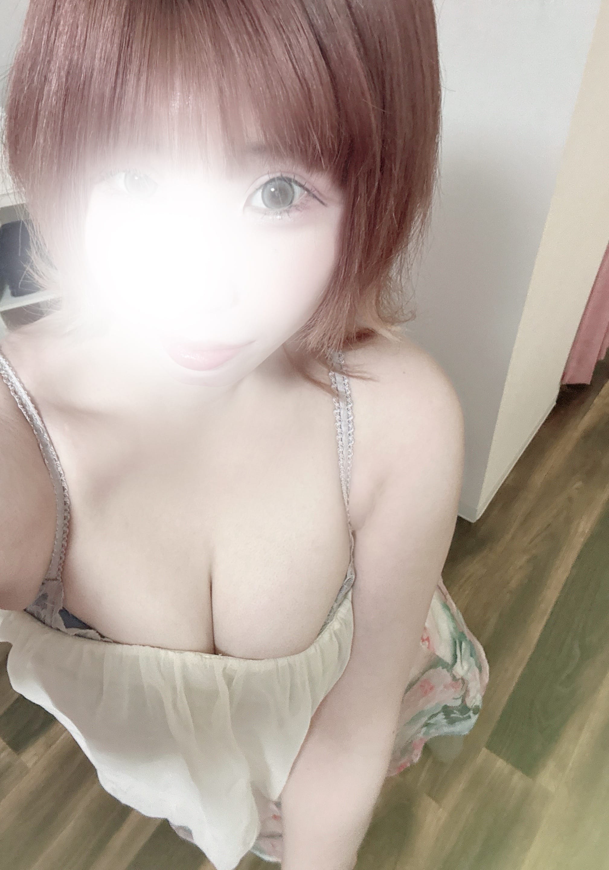 「こんばんはー！」05/18(月) 22:25 | 橋本　みらい(Platinumの写メ