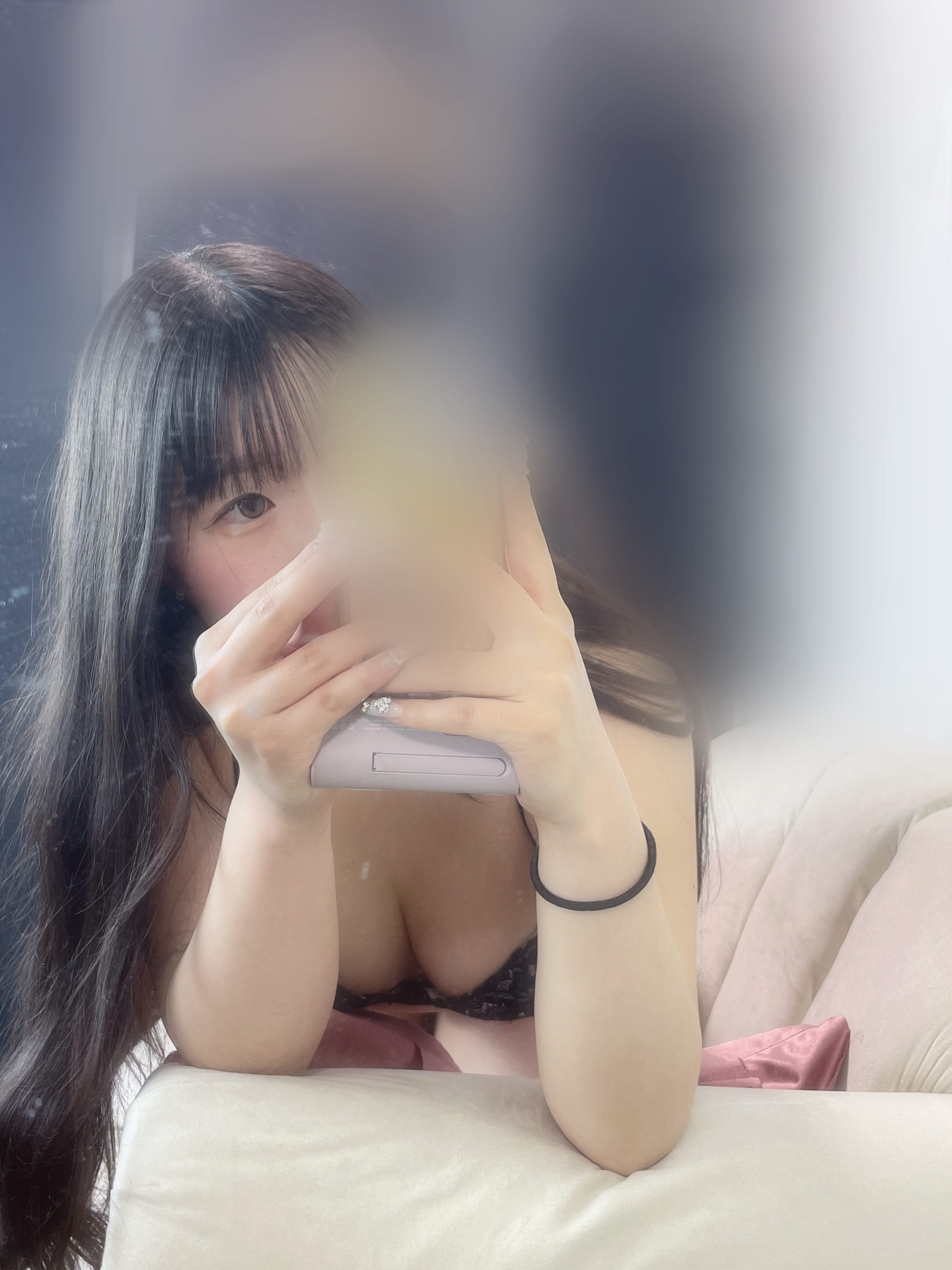 月瀬 まお「癒されにおいで(*´˘`*)♡」05/19(火) 14:56 | 月瀬 まおの写メ