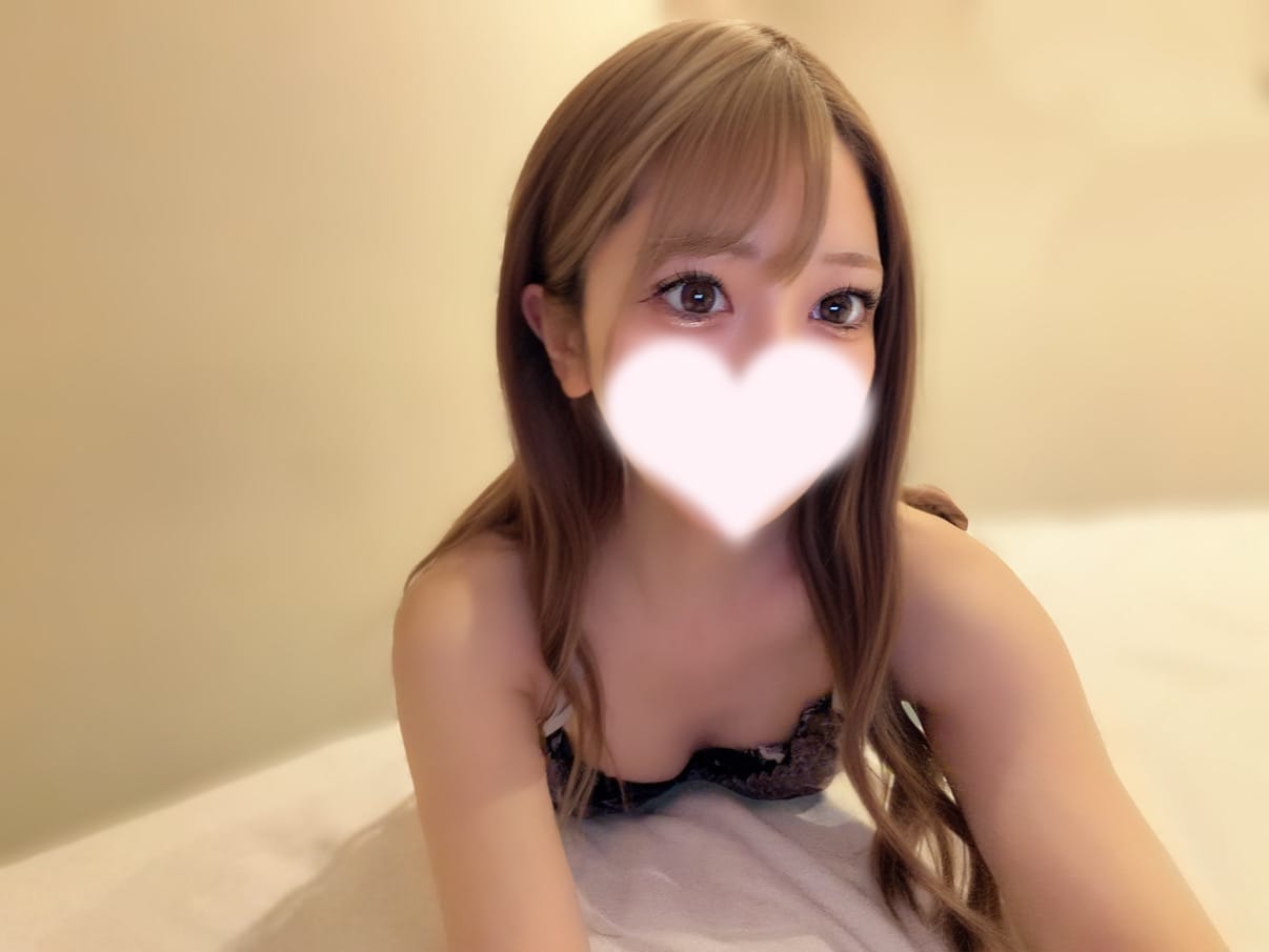「急遽朝までいます♡」05/23(土) 20:15 | 愛沢 みくの写メ