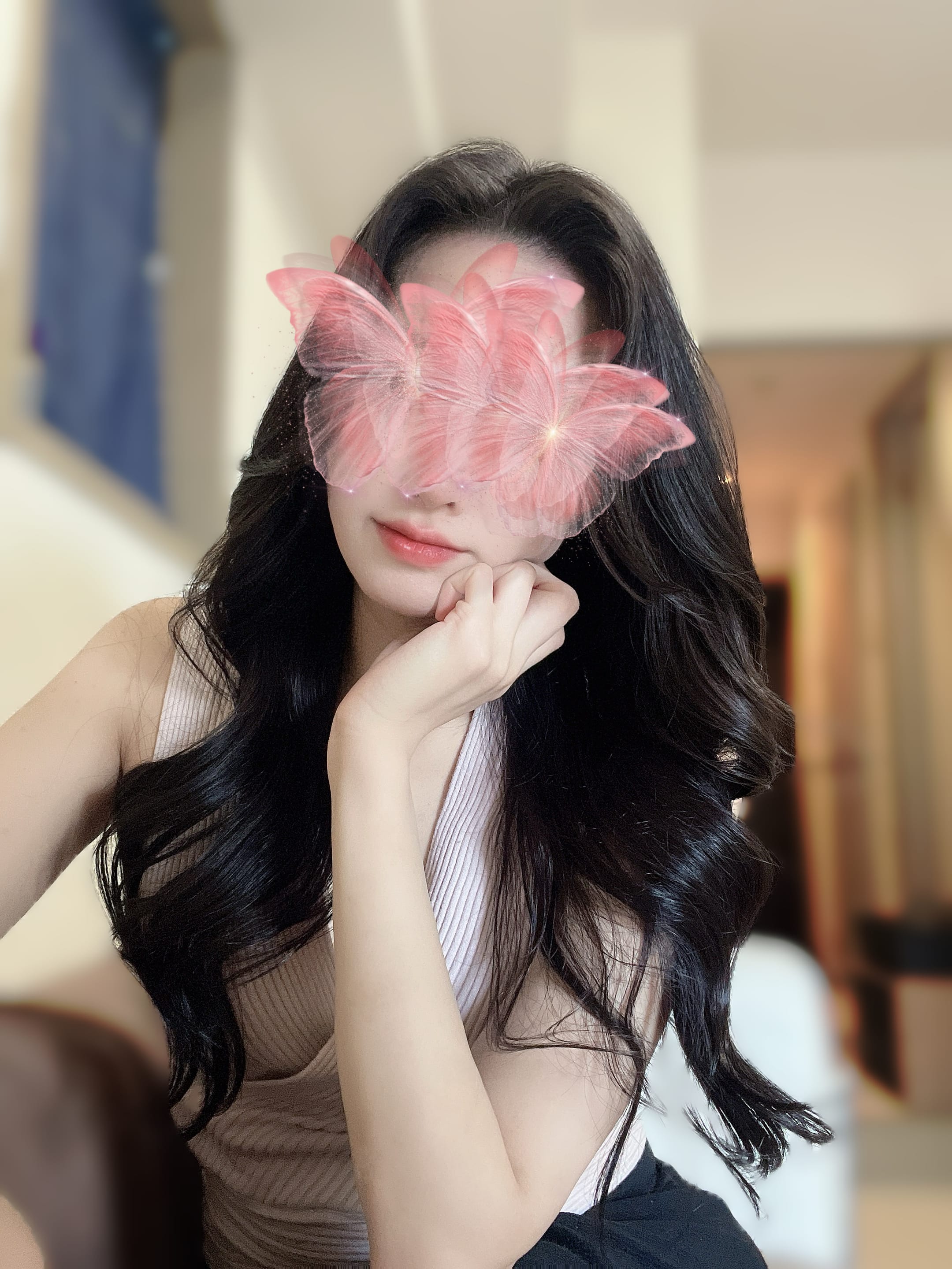 「出勤したよん❣️」05/25(月) 13:09 | 花城かれんの写メ