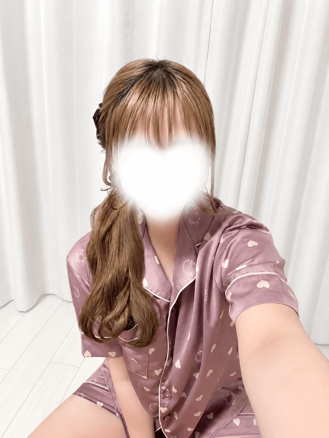 「」06/01(月) 01:18 | 胡蝶 みなの写メ