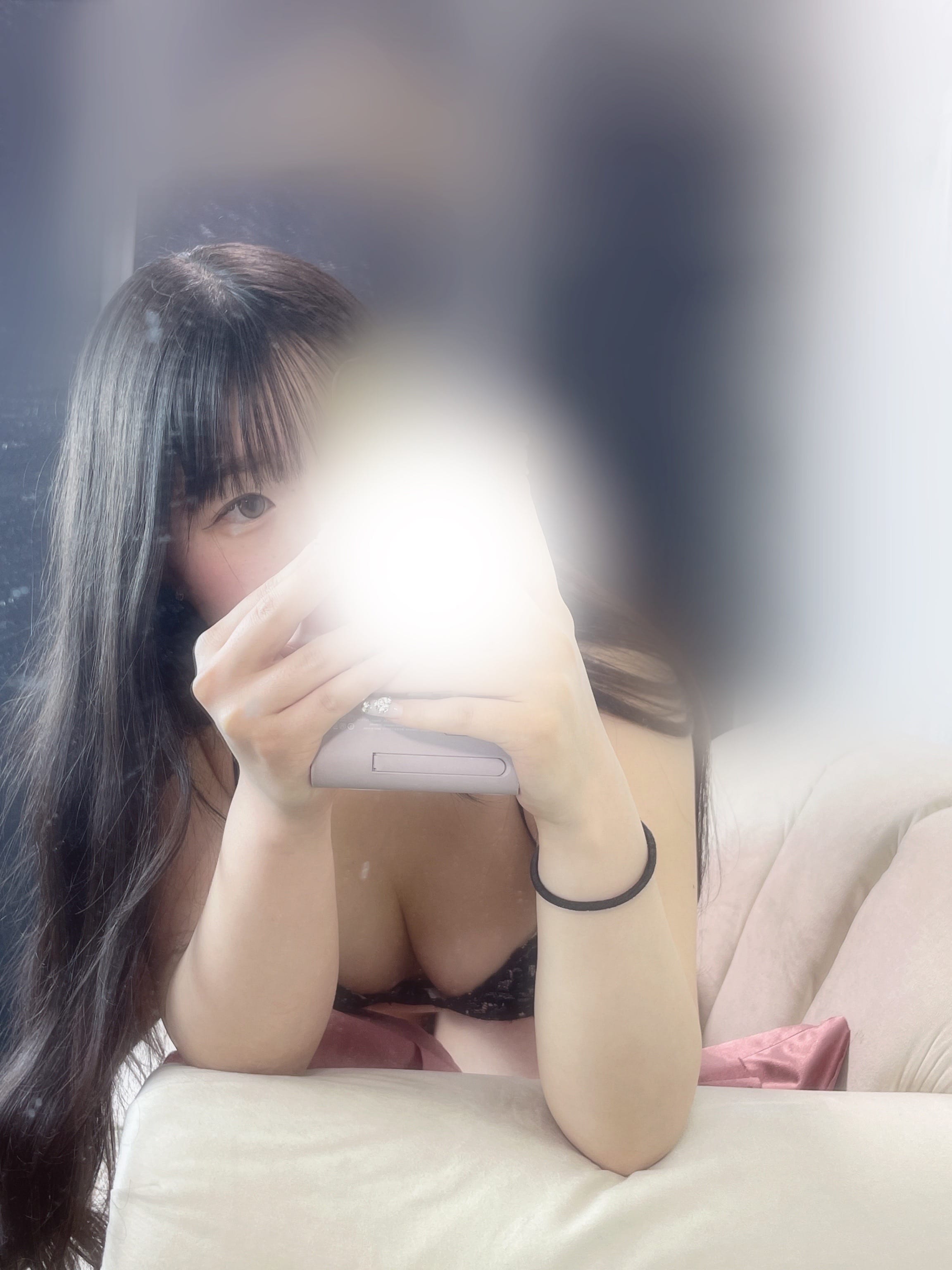 「(ᐡᴗ̥̥ .̼ ᴗ̥ᐡ)」06/03(水) 22:40 | 月瀬 まおの写メ