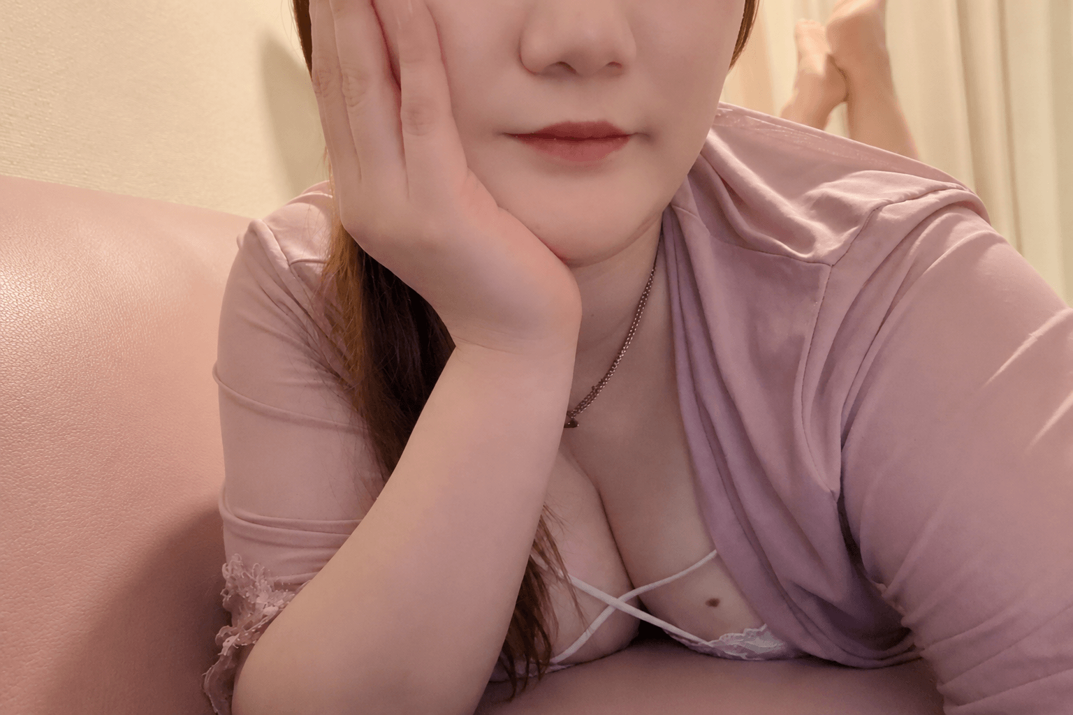 桜井なつみ「こんばんは」06/11(木) 23:08 | 桜井なつみの写メ