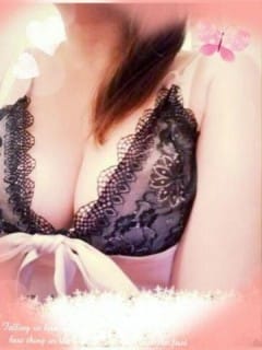 「今夜出勤」06/23(火) 23:18 | 鈴森　しのの写メ