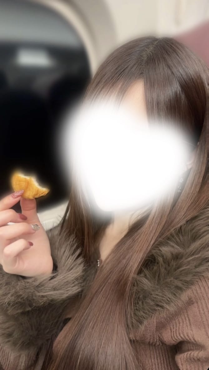「出勤♡」07/03(金) 00:01 | 北条　えれなの写メ日記