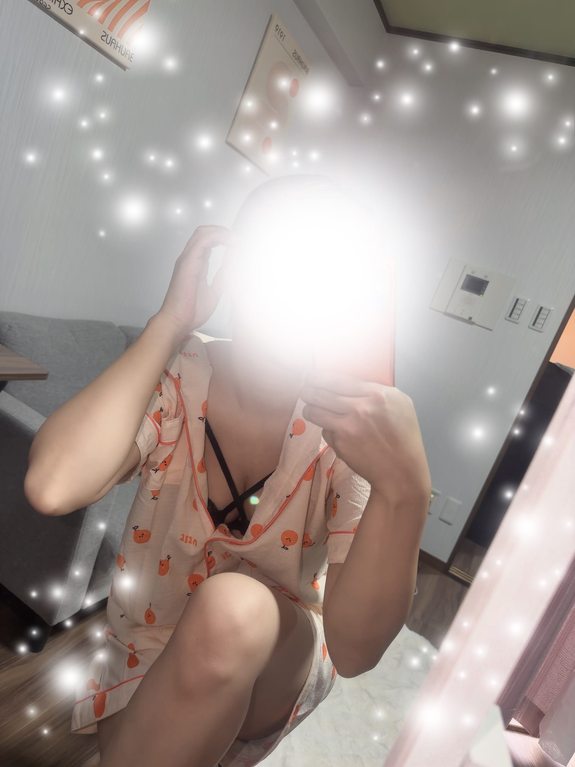 「しゅっきんしたよ〜」07/06(月) 12:07 | りんかの写メ