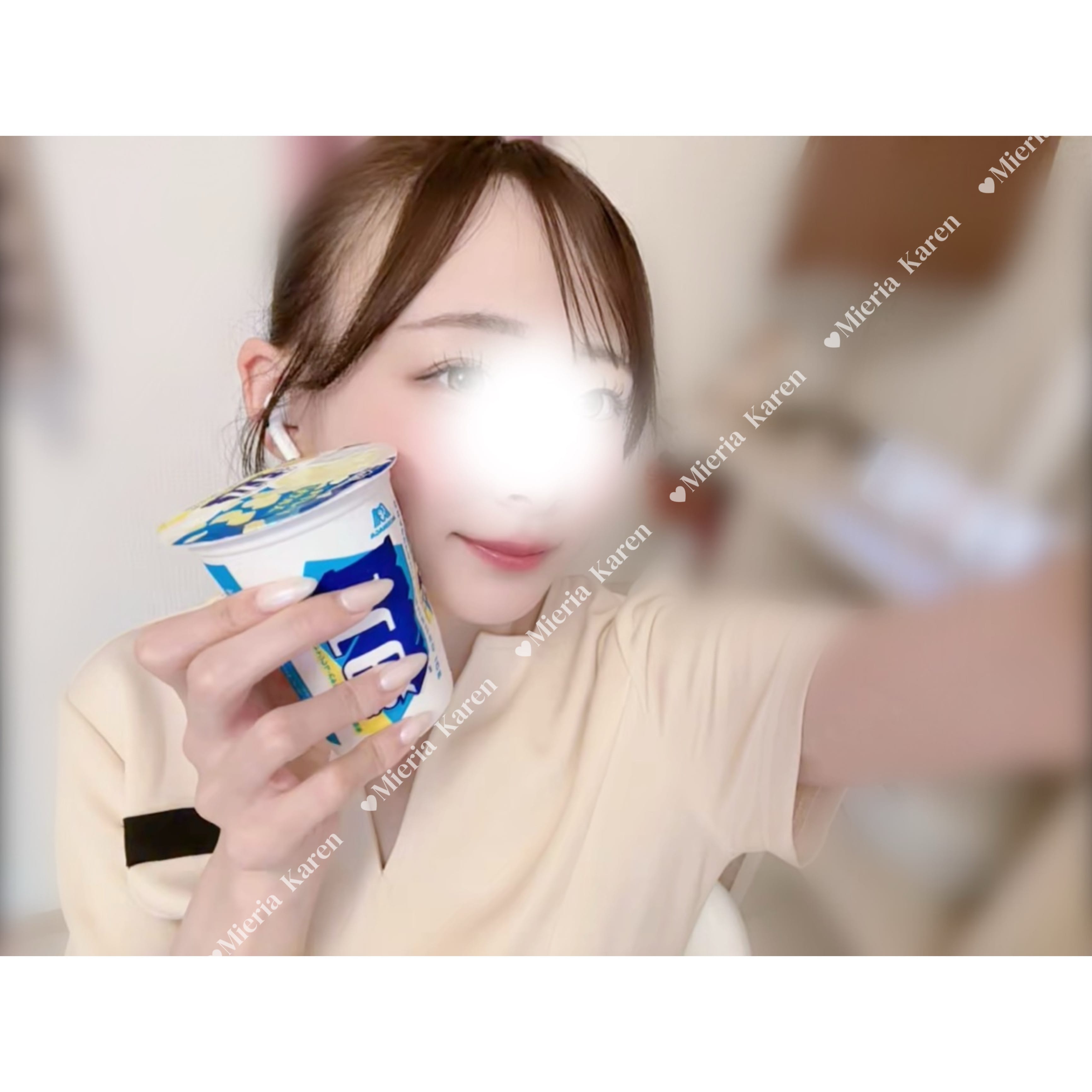 かれん「しゅっきん♡」07/12(日) 14:56 | かれんの写メ
