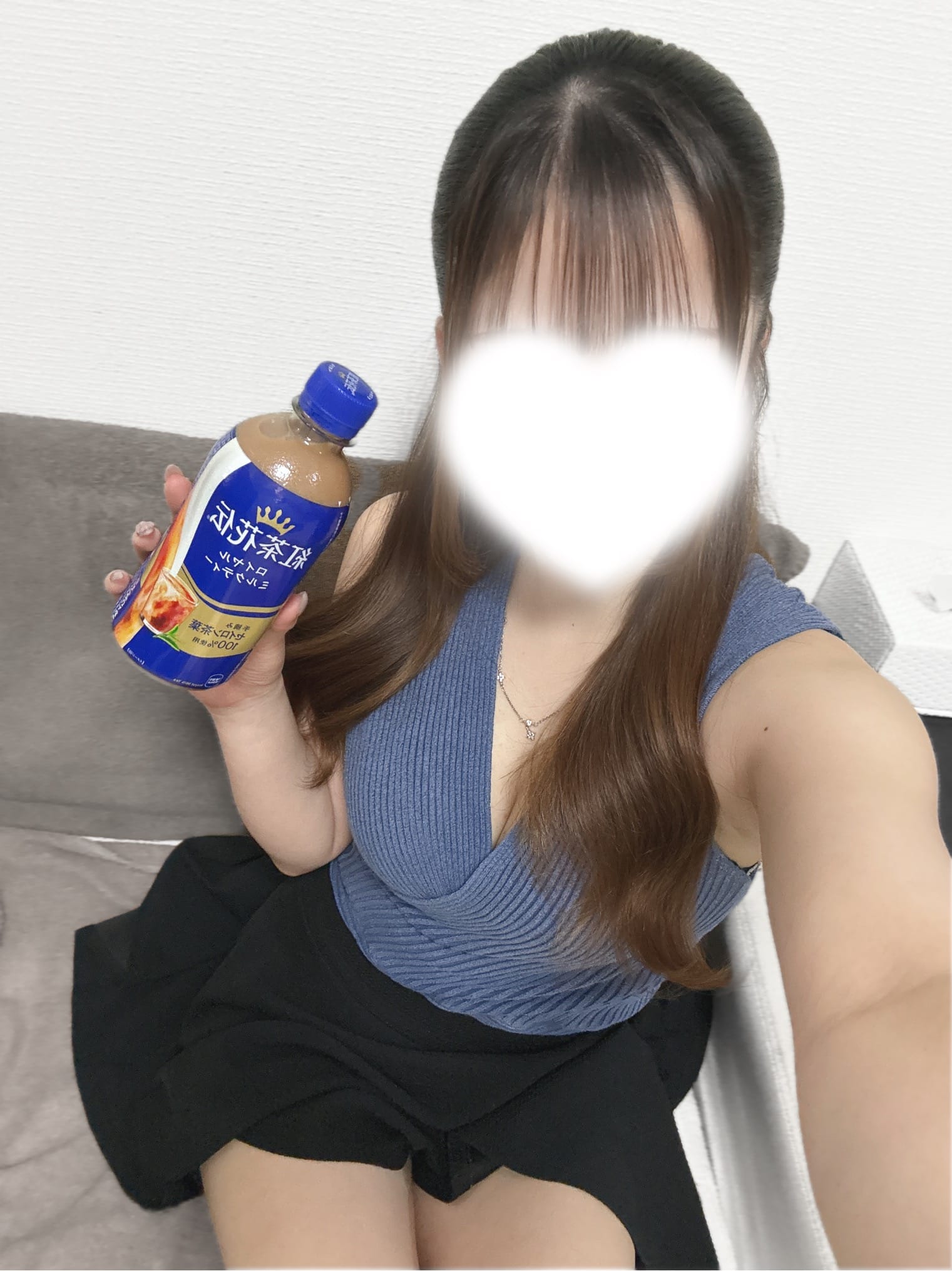 「お部屋いてます」07/12(日) 23:37 | 月乃りりの写メ