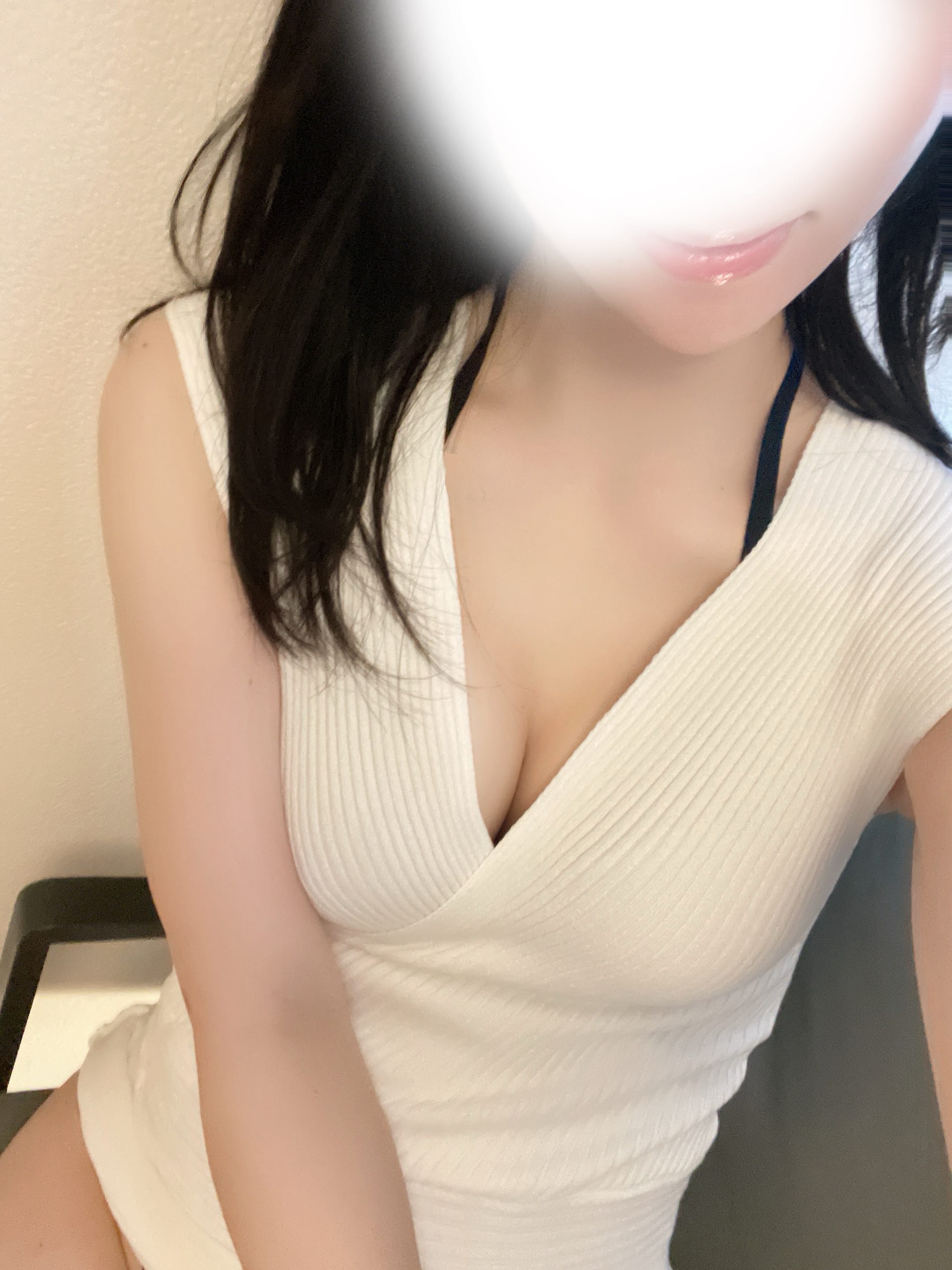 「こんにちは♪」07/23(木) 10:48 | こはるの写メ日記