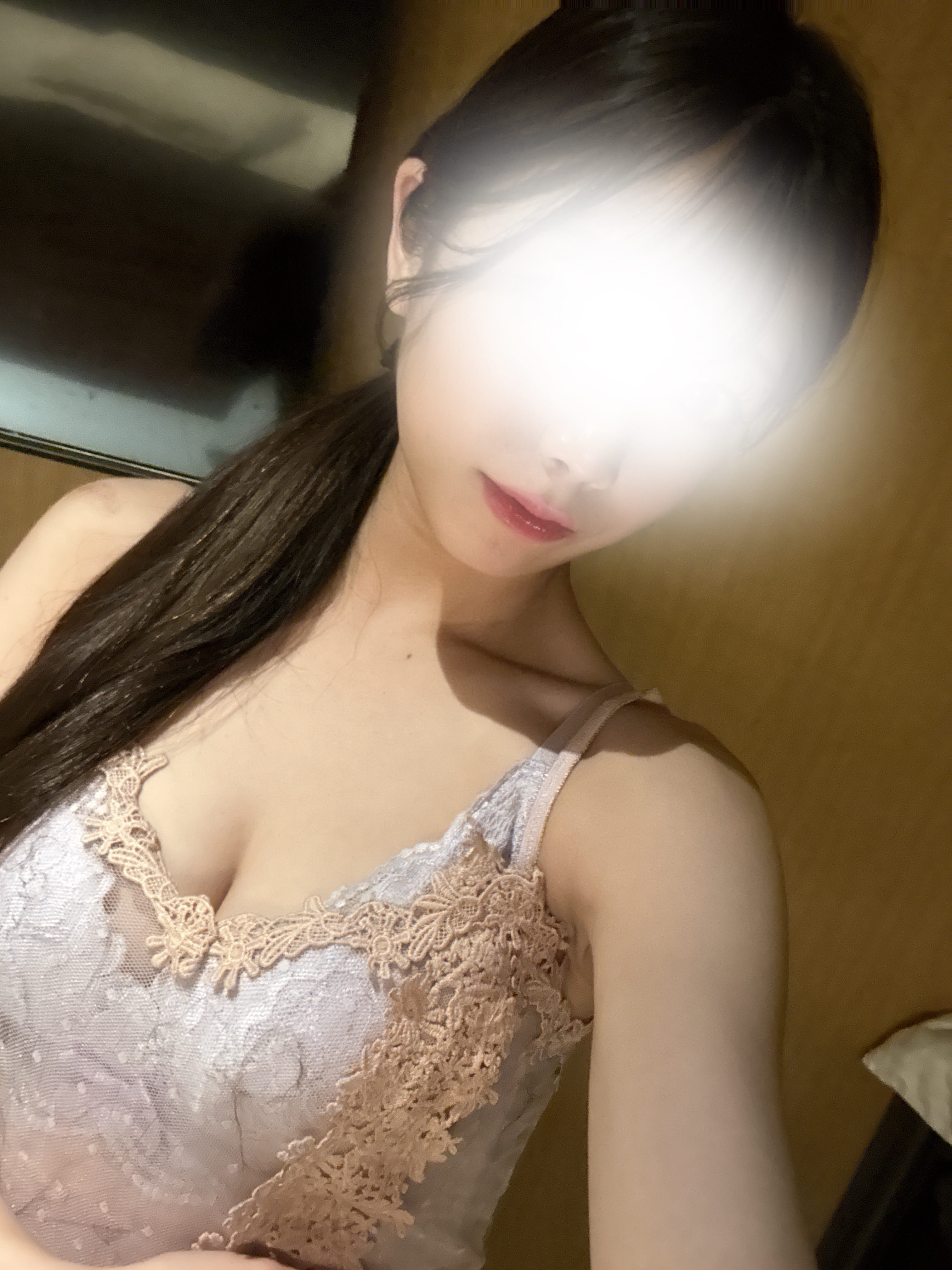 「おはよ」07/26(日) 18:18 | 明日香　りのの写メ