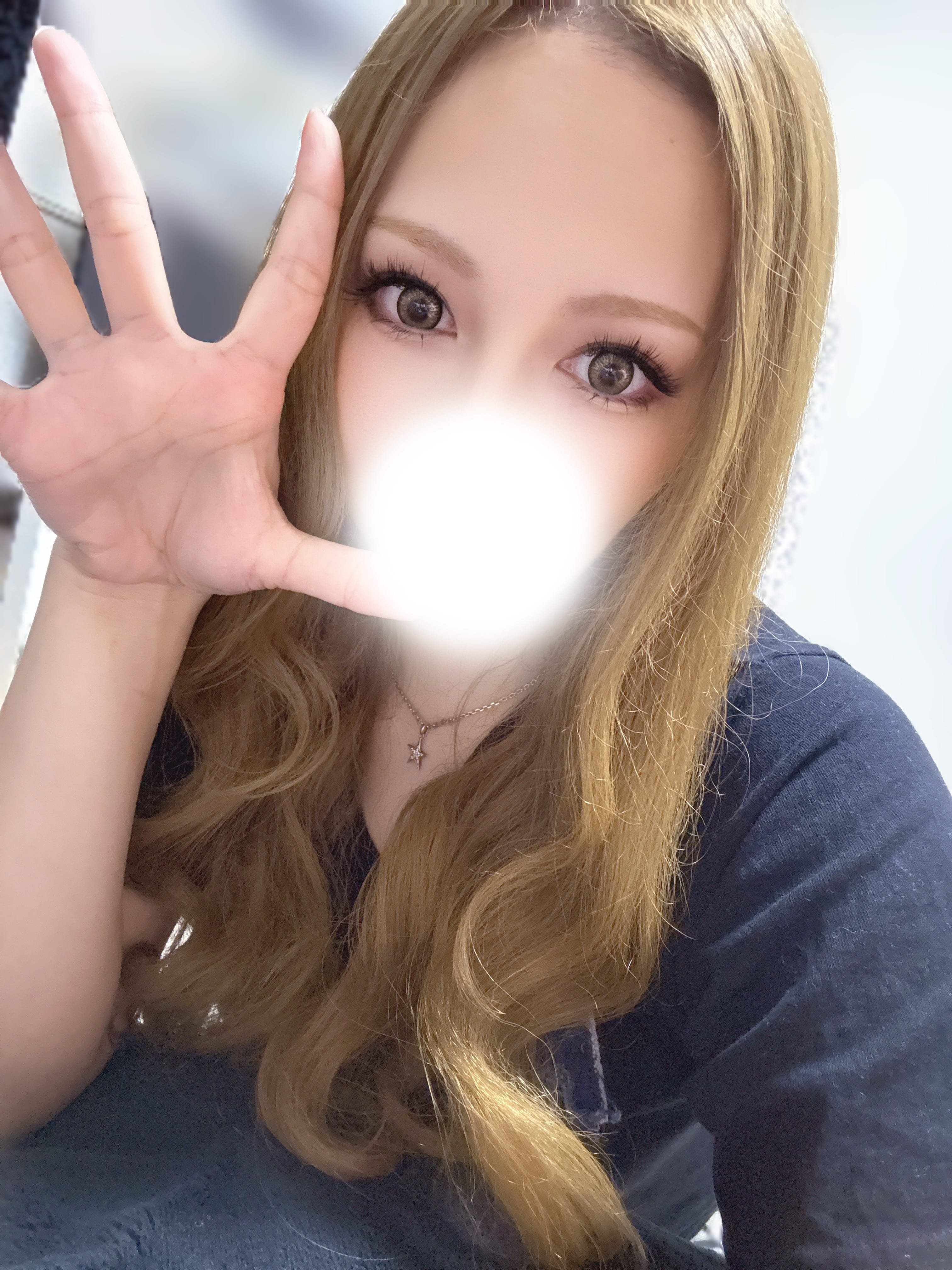 「」08/03(月) 22:45 | 岬 じゅりの写メ