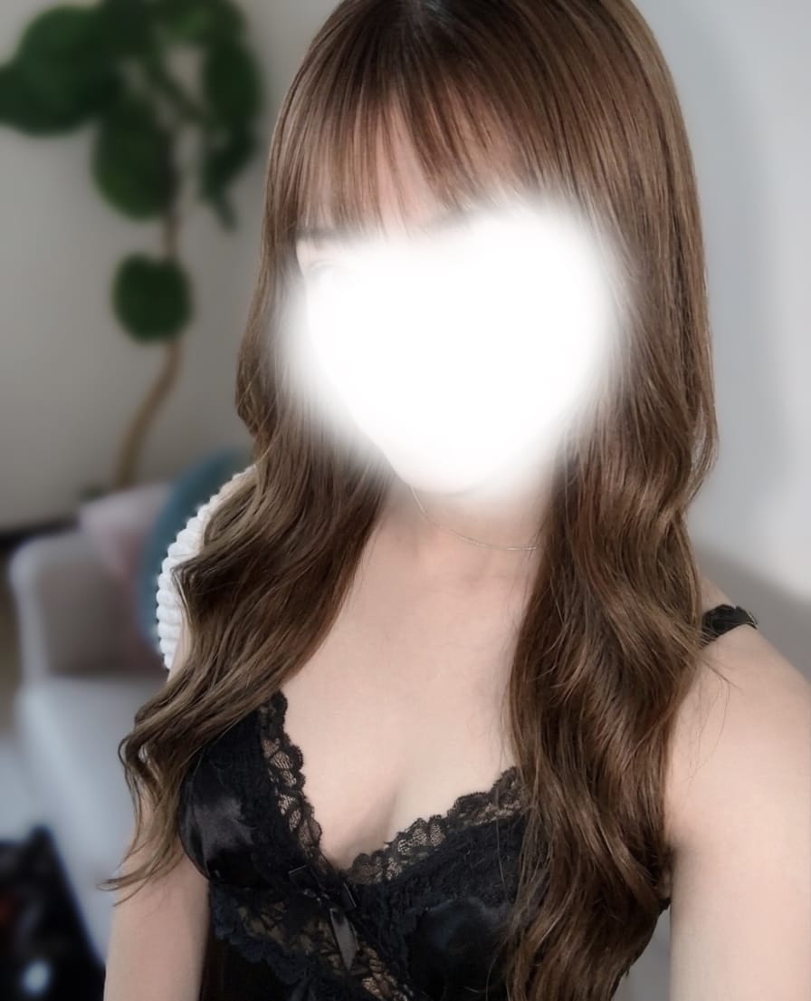 「出勤してます！！」08/17(月) 12:45 | さりの写メ日記