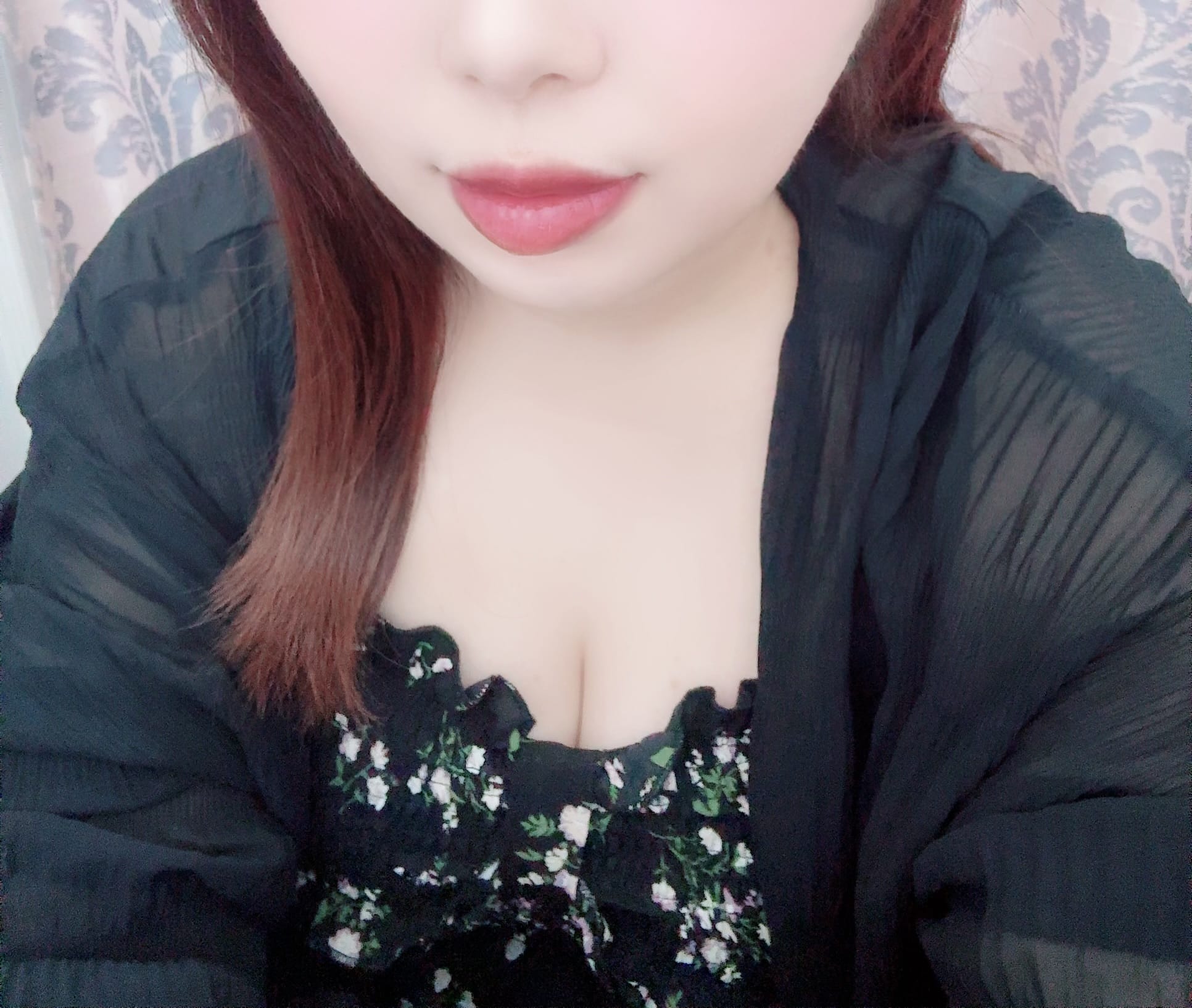 「出勤しています✨」09/01(火) 15:00 | 咲月　もねの写メ