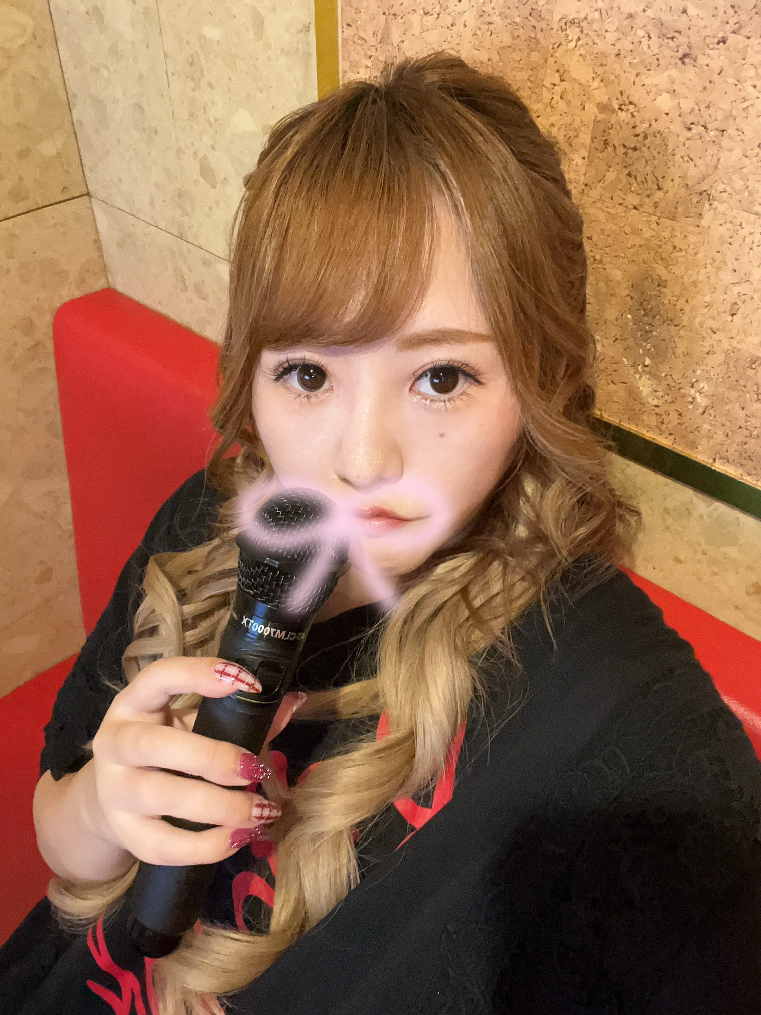「こそっとりと」09/12(土) 16:49 | 朝霧　まりかの写メ