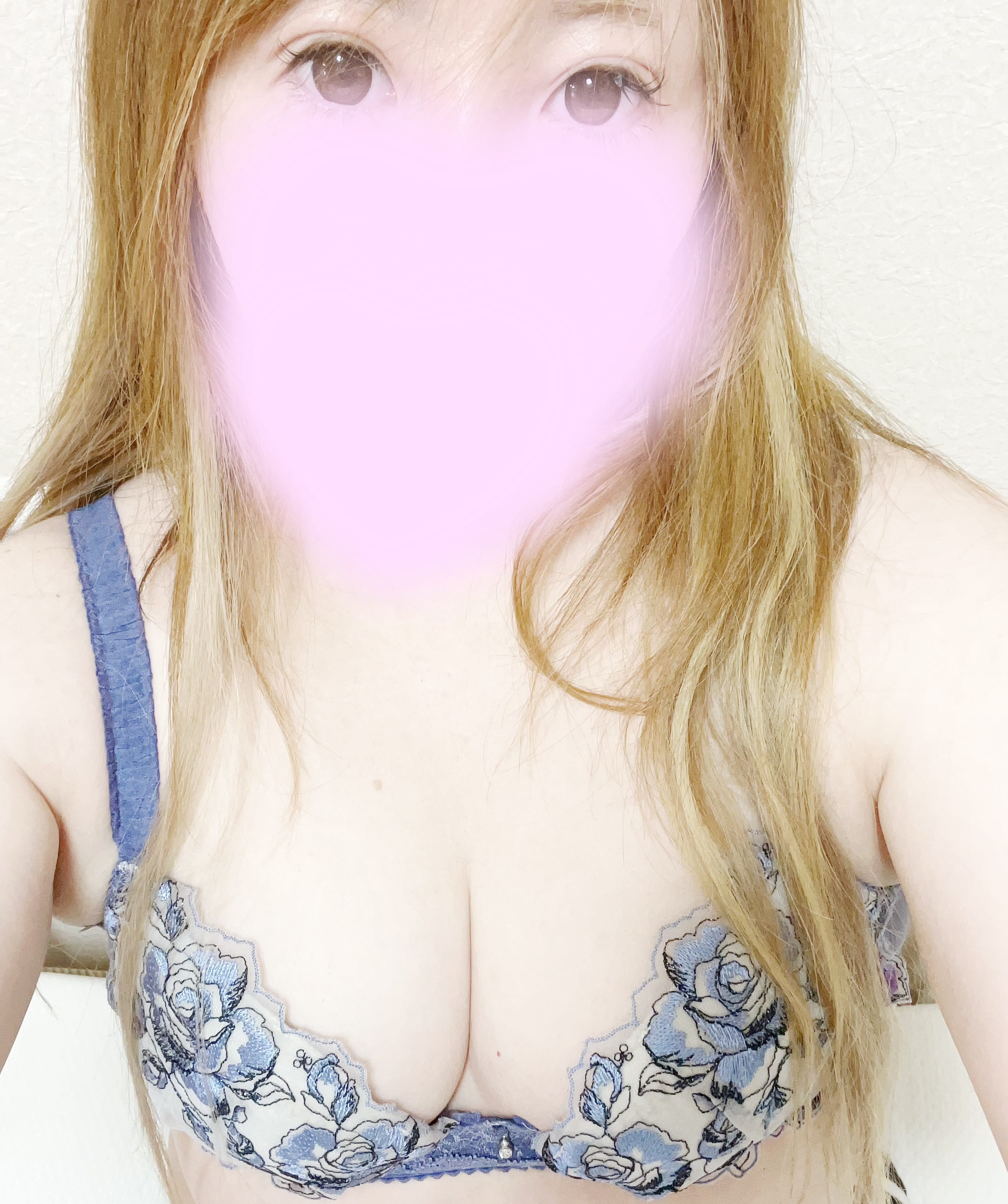 「向かってまーす」09/26(土) 11:42 | 朝霧　まりかの写メ