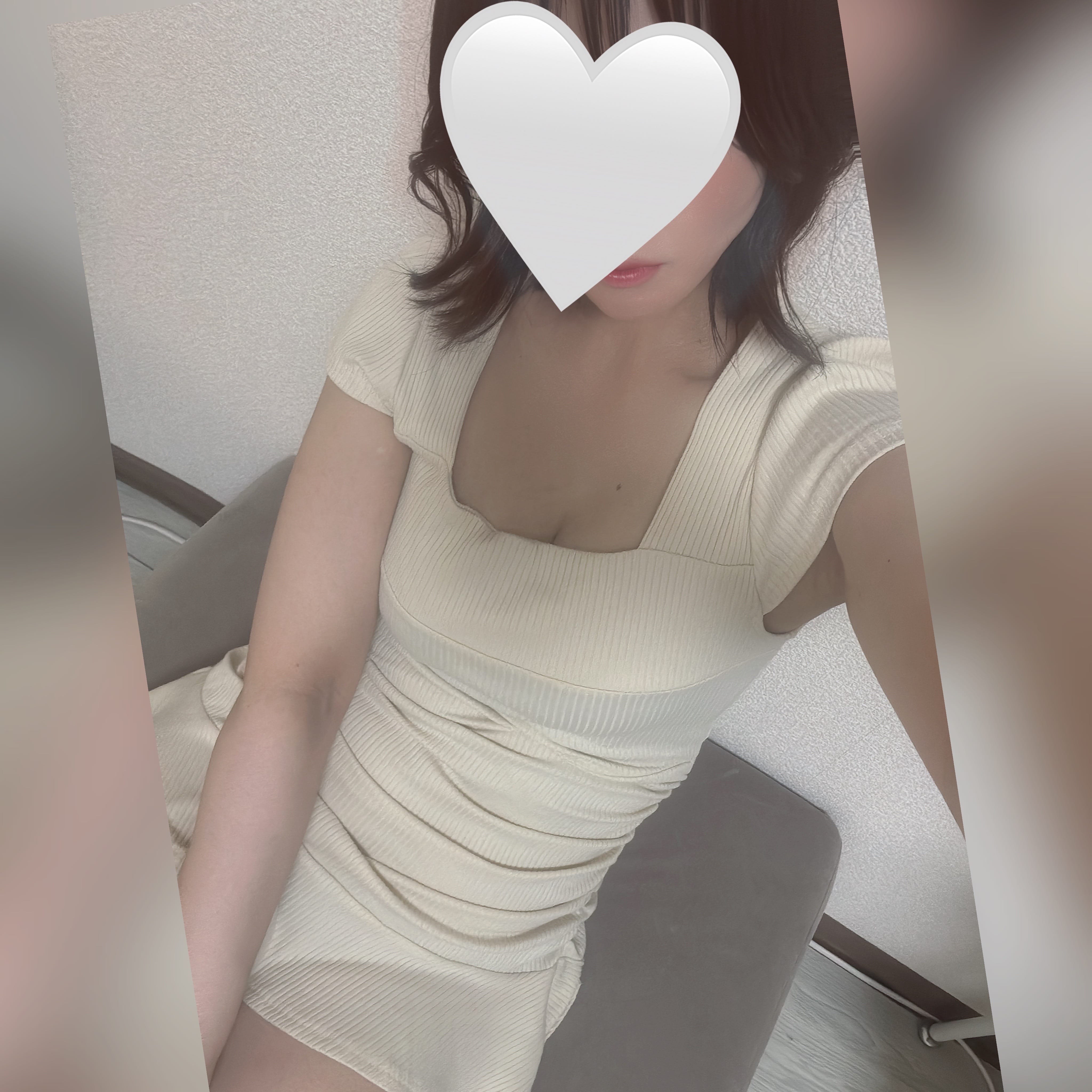 のん「本日出勤しますっ」10/04(日) 13:24 | のんの写メ