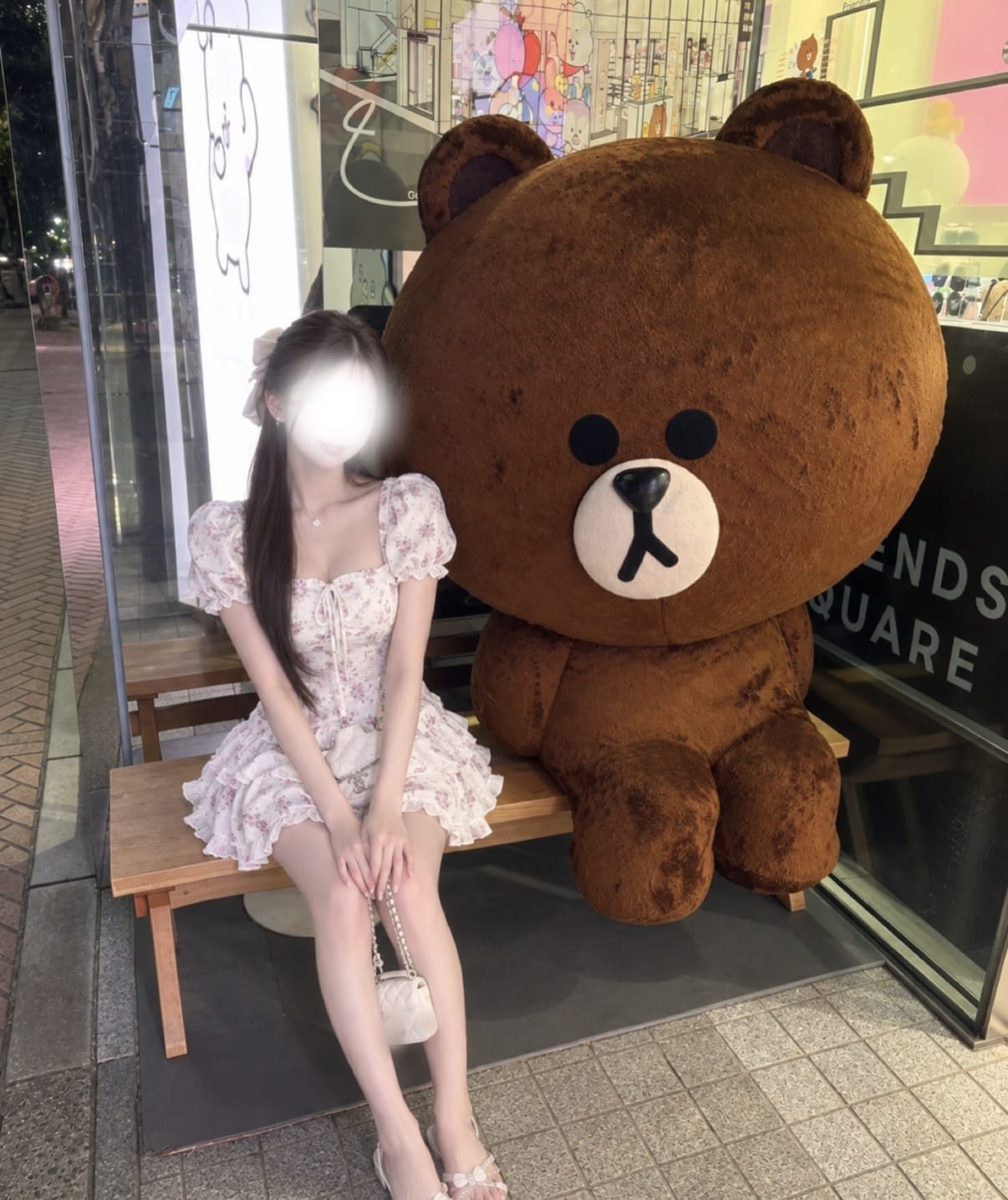 「今日もお疲れ様」10/04(日) 22:58 | 愛沢　かれんの写メ