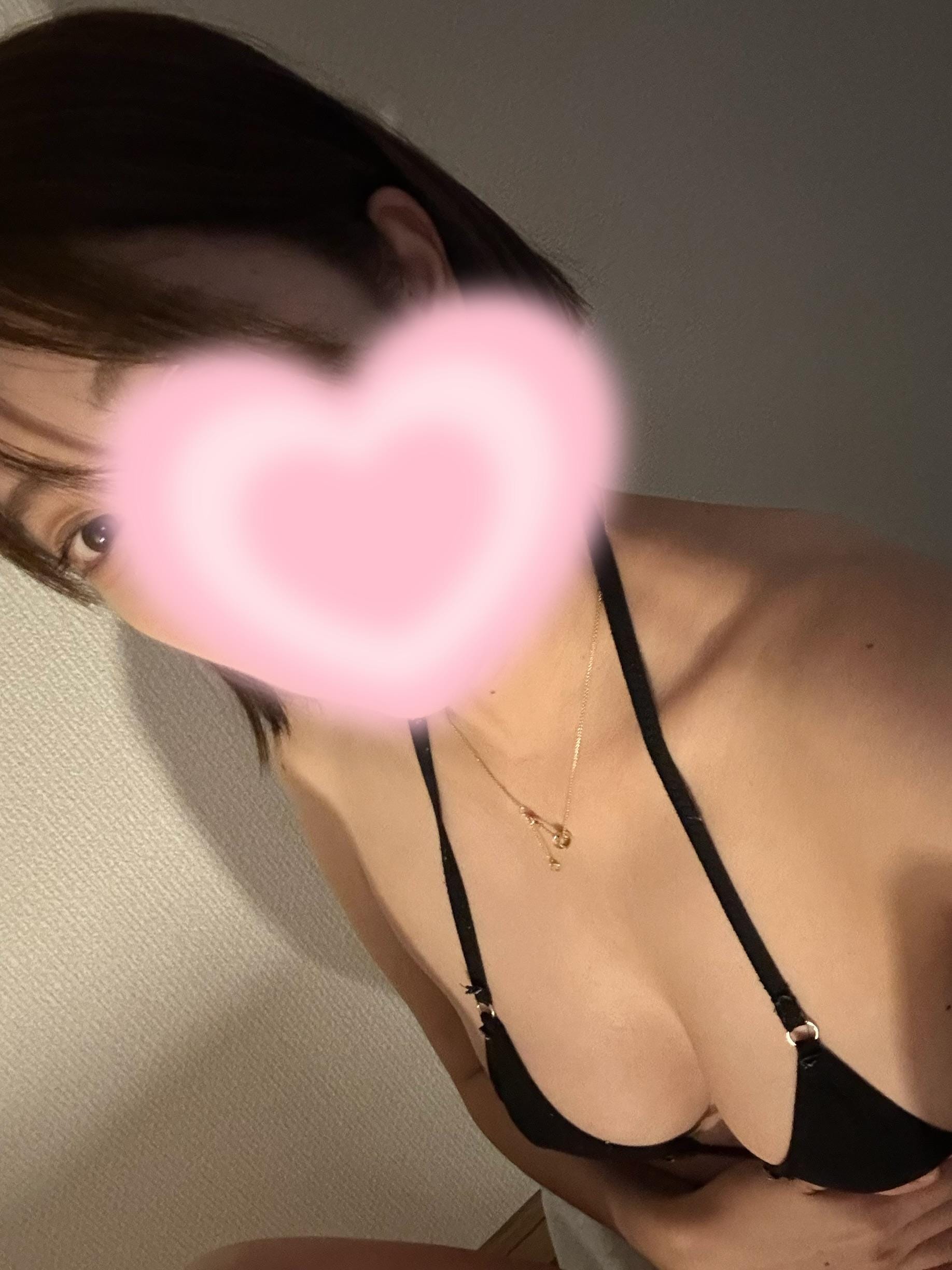 そら「お問い合わせ」10/06(火) 14:19 | そらの写メ