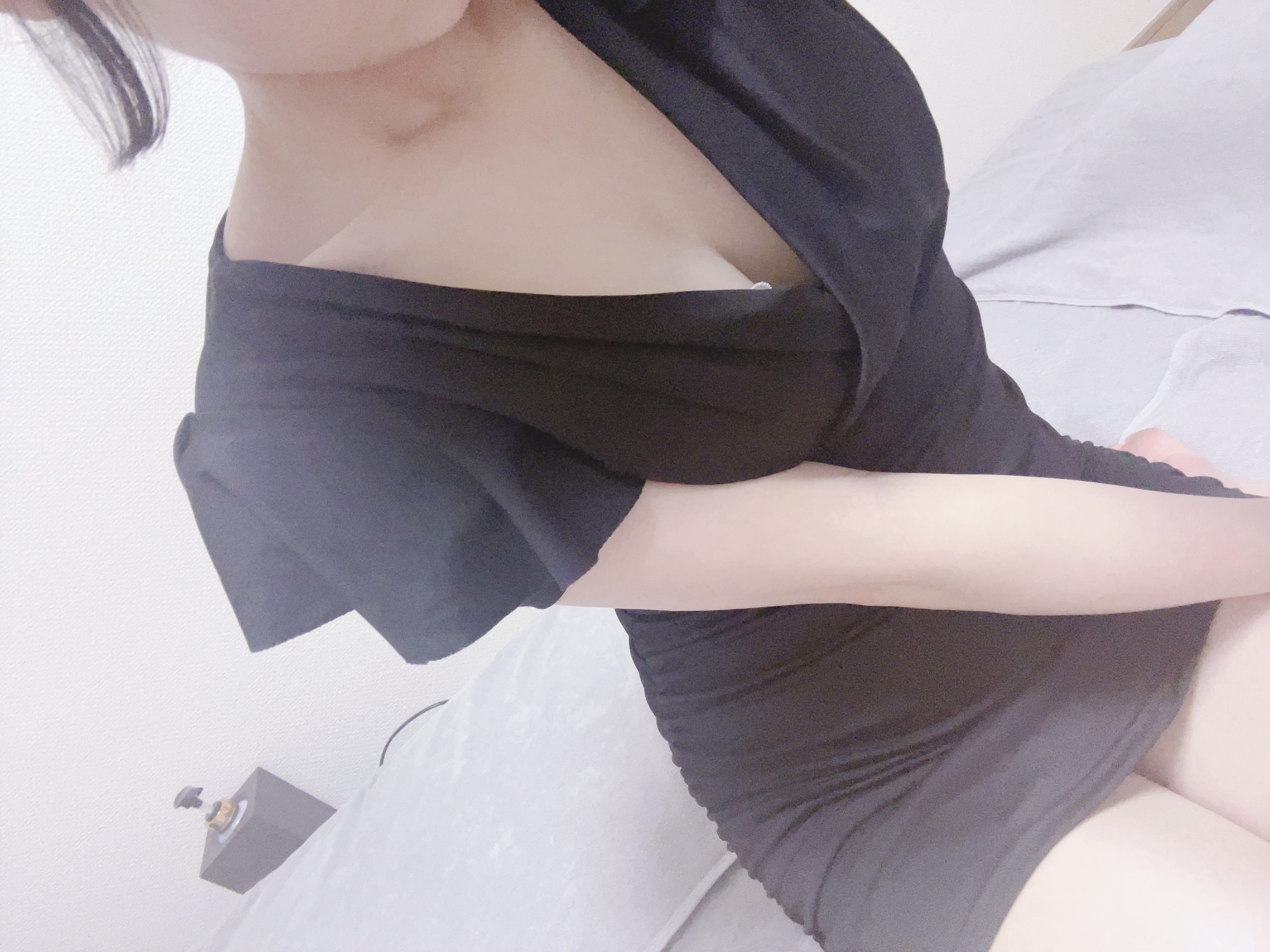 とわ「出勤しました♥」10/07(水) 20:20 | とわの写メ