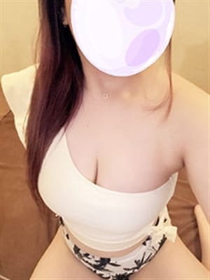 まな|パルコでおすすめの女の子